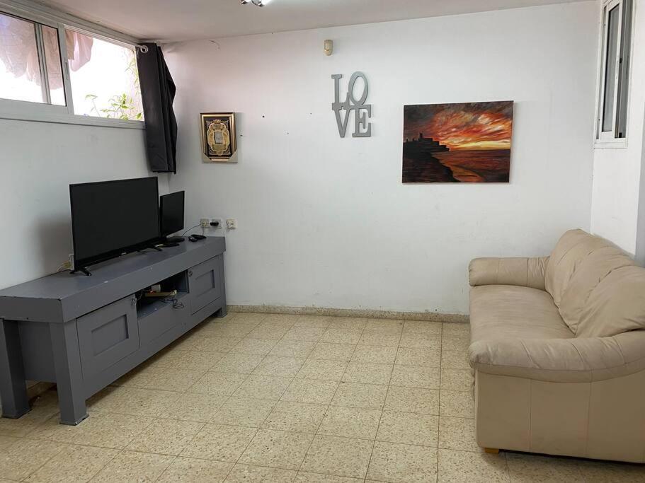 Sima Place Apartamento Petach Tikva Exterior foto